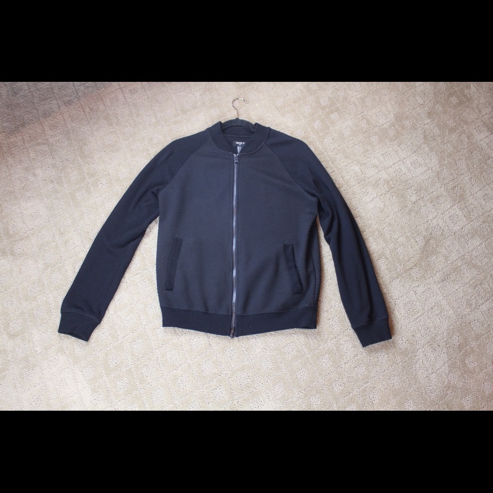 Forever 21 Men’s bomber jacket size S